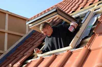 Pose de fenêtres de toit Velux aux Crozets